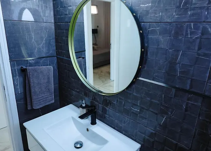 Bloom Of Luxury * Lemesos